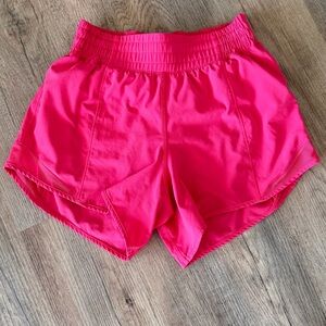 EUC Lululemon Athletica Hotty Hot HR Short 4” Lined Bright Pink